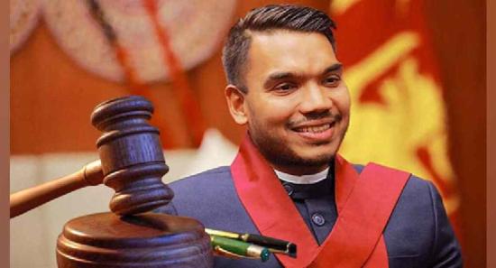 නාමල් රාජපක්ෂට අධිකරණයෙන් වරෙන්තු